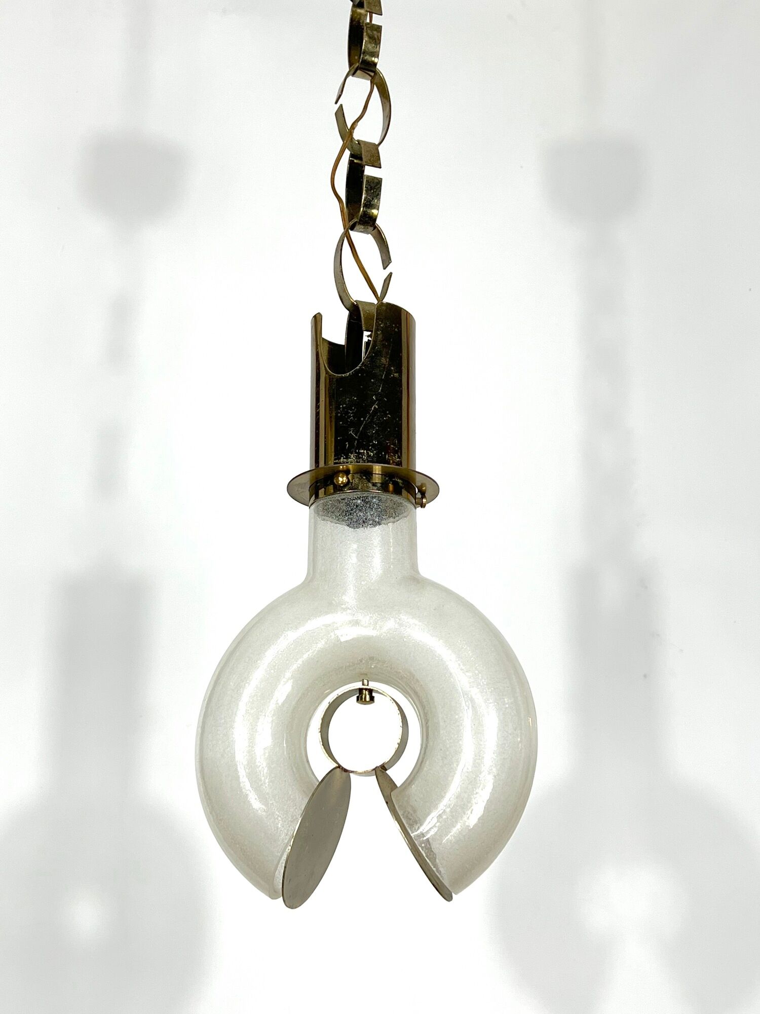 Mid-century modern brass and pulegoso chandelier by Carlo Nason