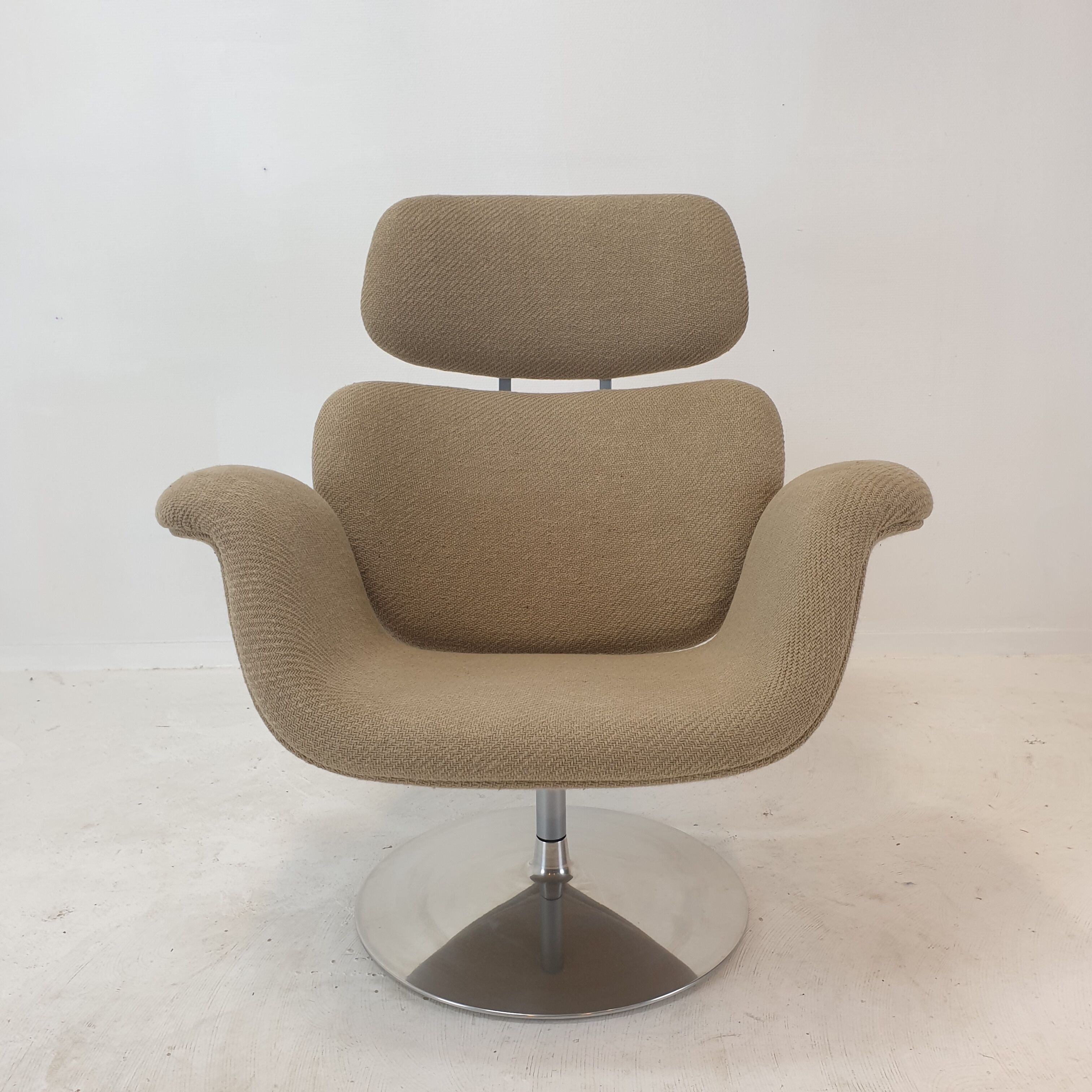 Big Tulip Chair and Ottoman by Pierre Paulin for Artifort, 1980s