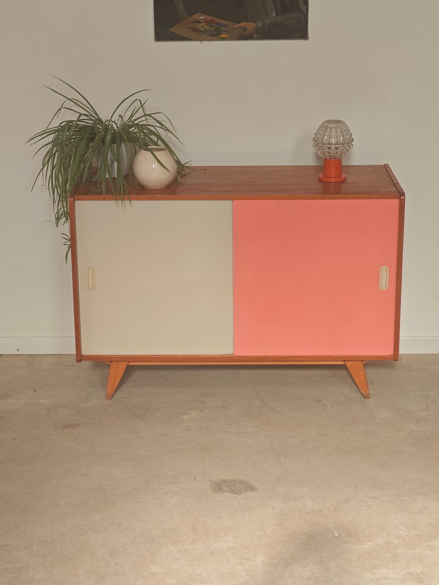 Buffet U452 pink and white by Jiri Jiroutek for Interier Praha