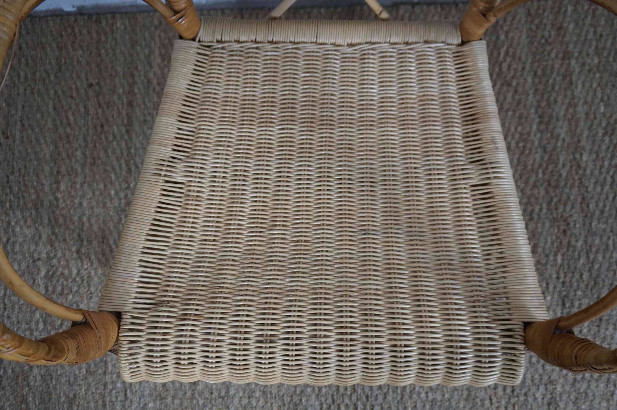 Fauteuil en rotin années 1950
