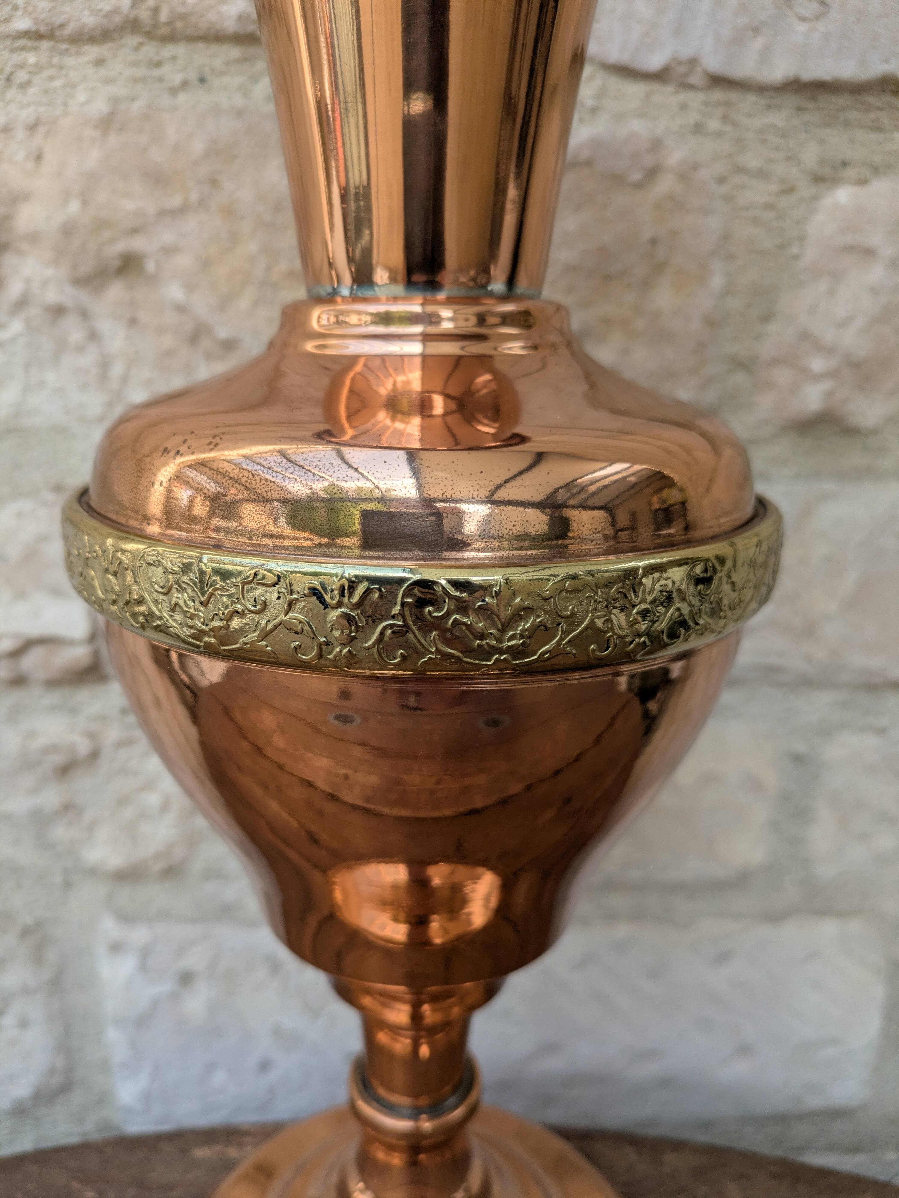 Ancient large copper vase from Villedieu les Poêles Gaor H37.5cm