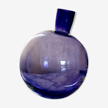 Purple vase inclined