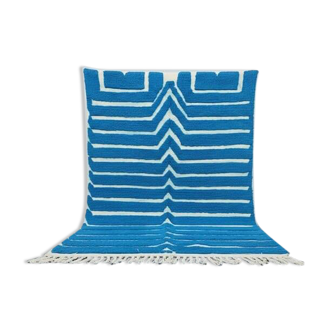 Traditional handmade pure wool rug, size 150 x 250 cm