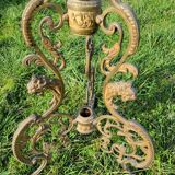 Round table in marble and gilded bronze