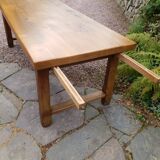 Farm table