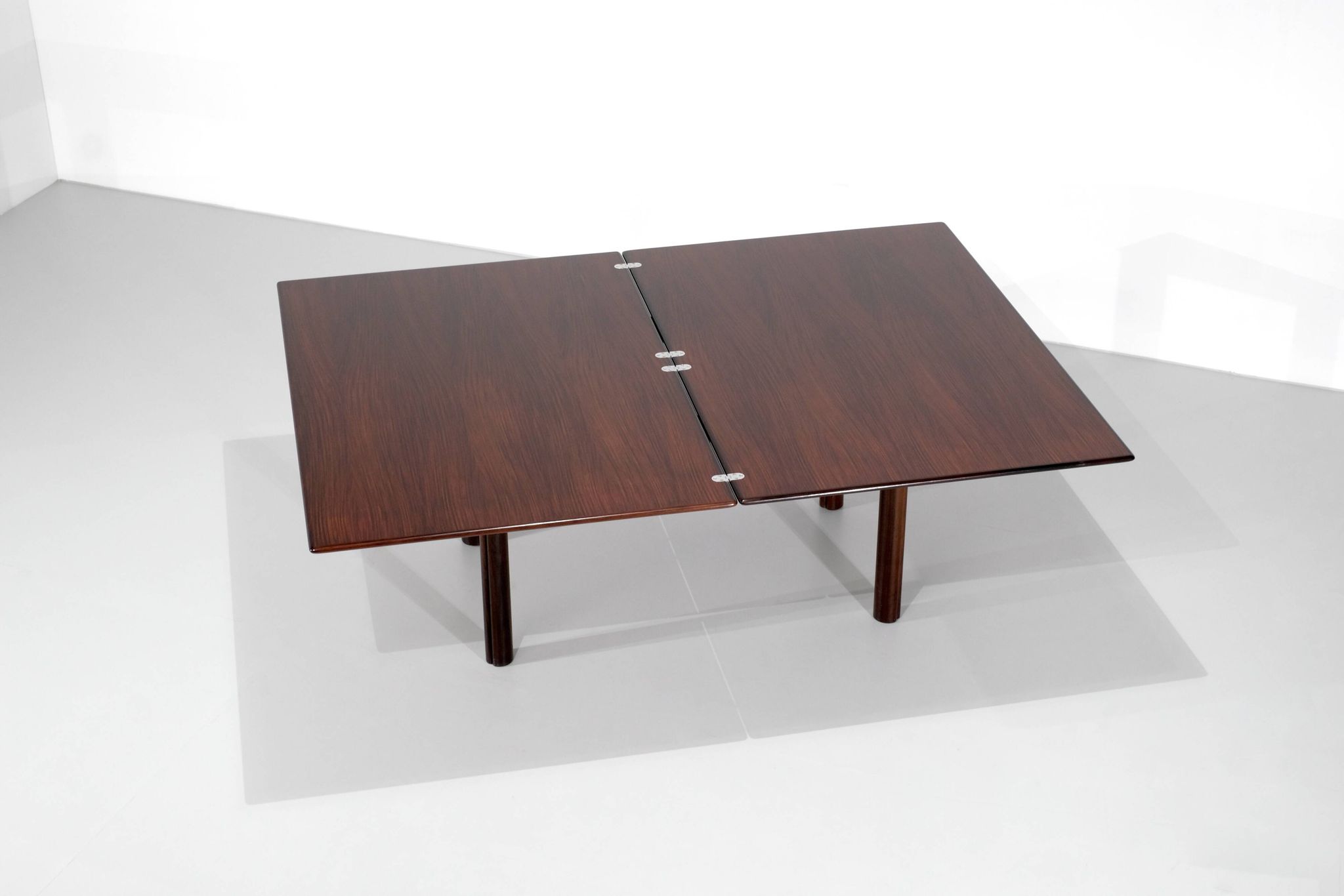 Dining table model "Nibay" by Afra and Tobia Scarpa for Gavina, Italy.