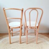 Set of 4 vintage wood and white chairs