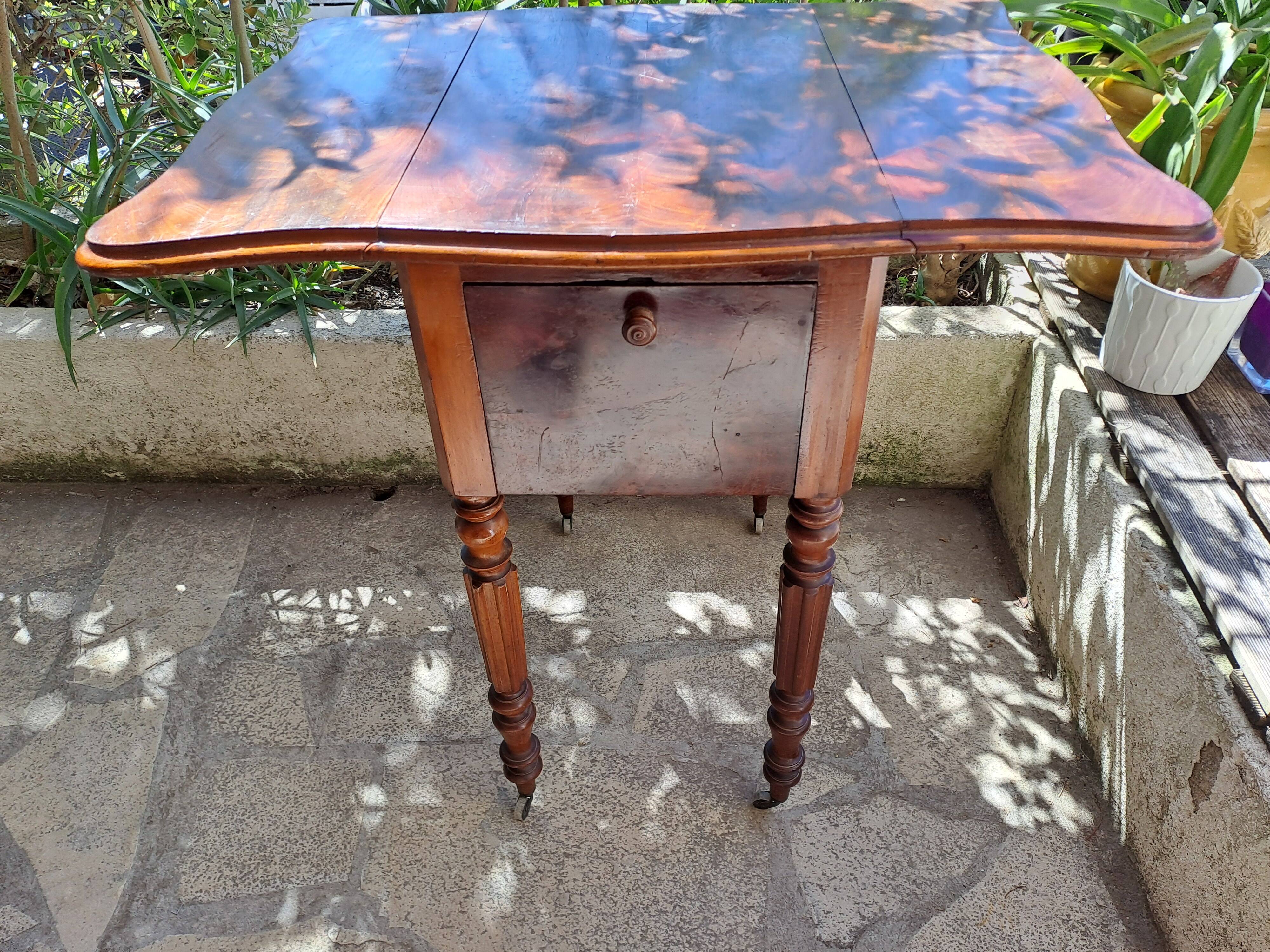 Foldable side table for washing or applying makeup in varnished solid wood 1920