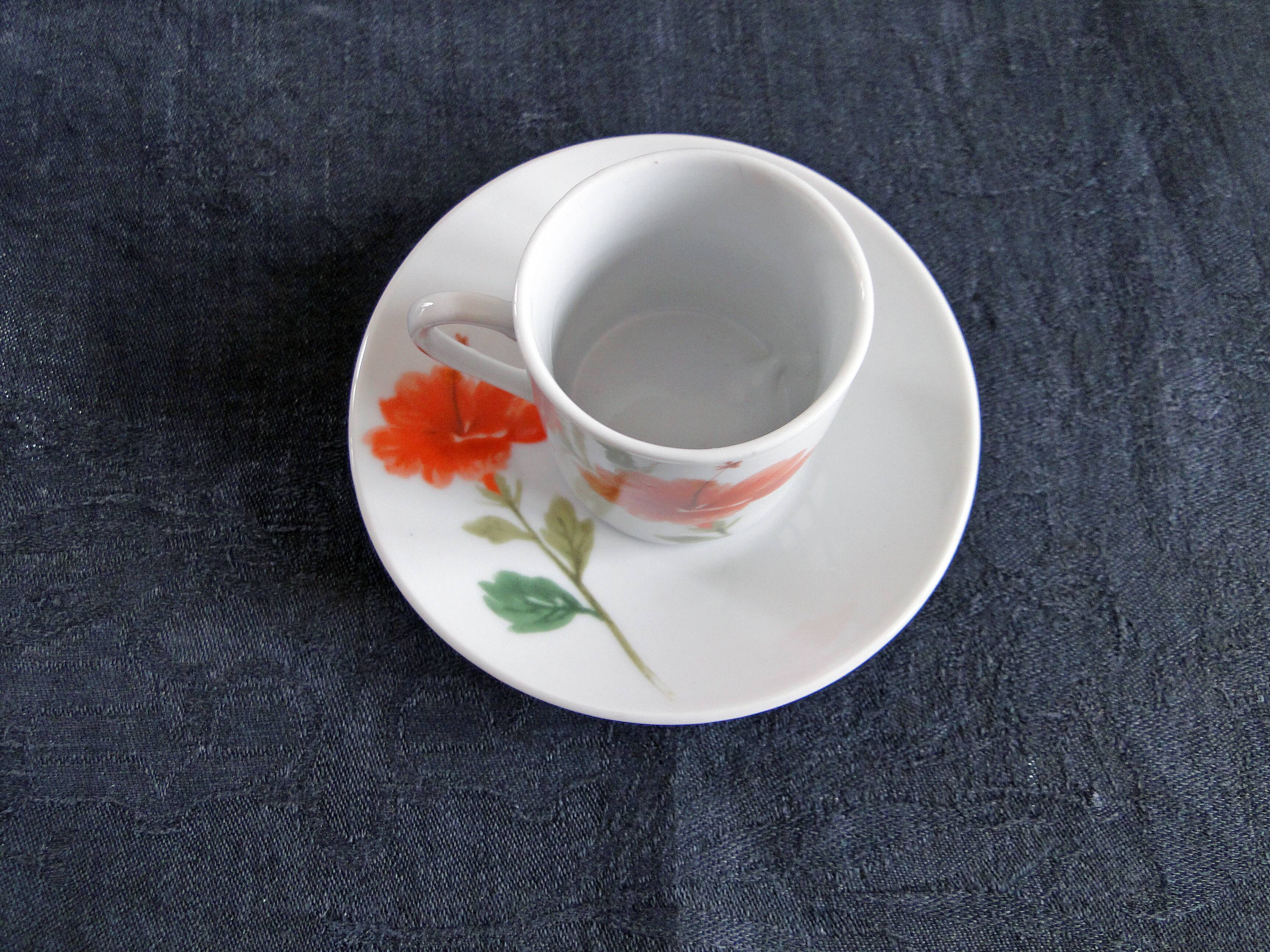 Coffee service 12 cups porcelain pattern poppy pottery of the Marais vintage 70s