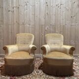 Pair of English-style armchairs in yellow velvet