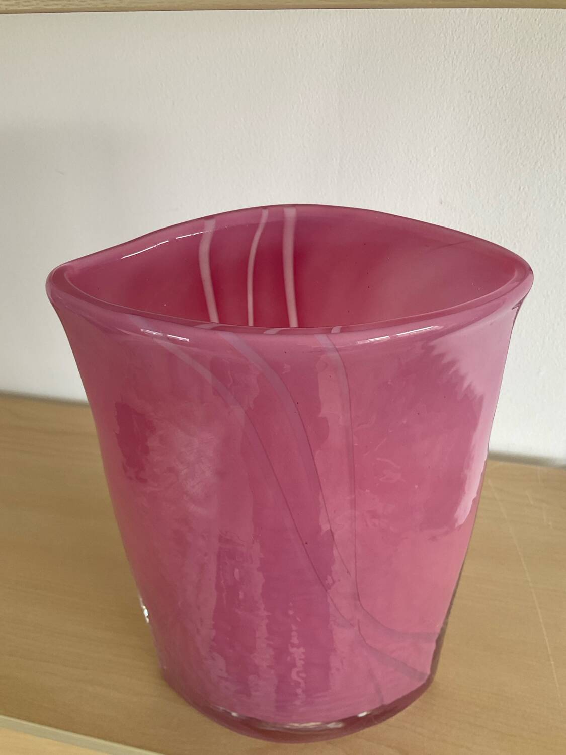 Vintage pink glass paste vase