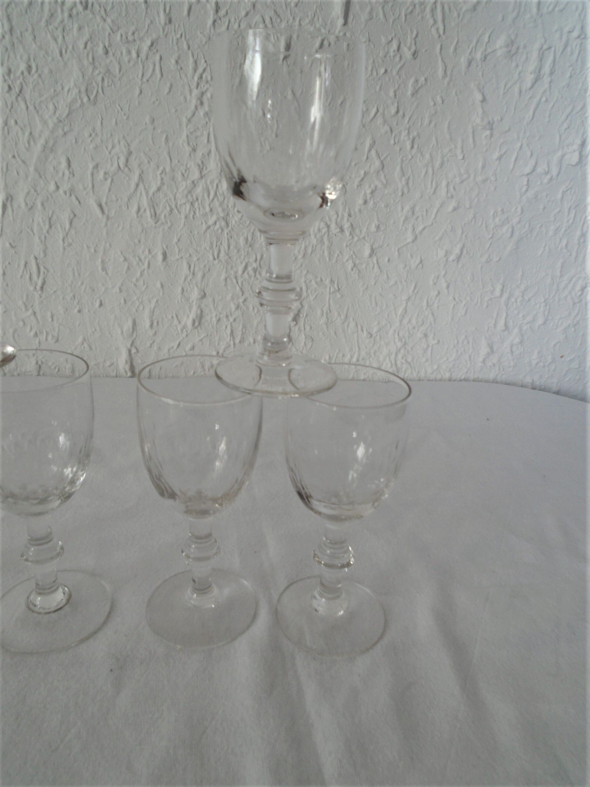 6 glasses old wine cut pattern rice grains