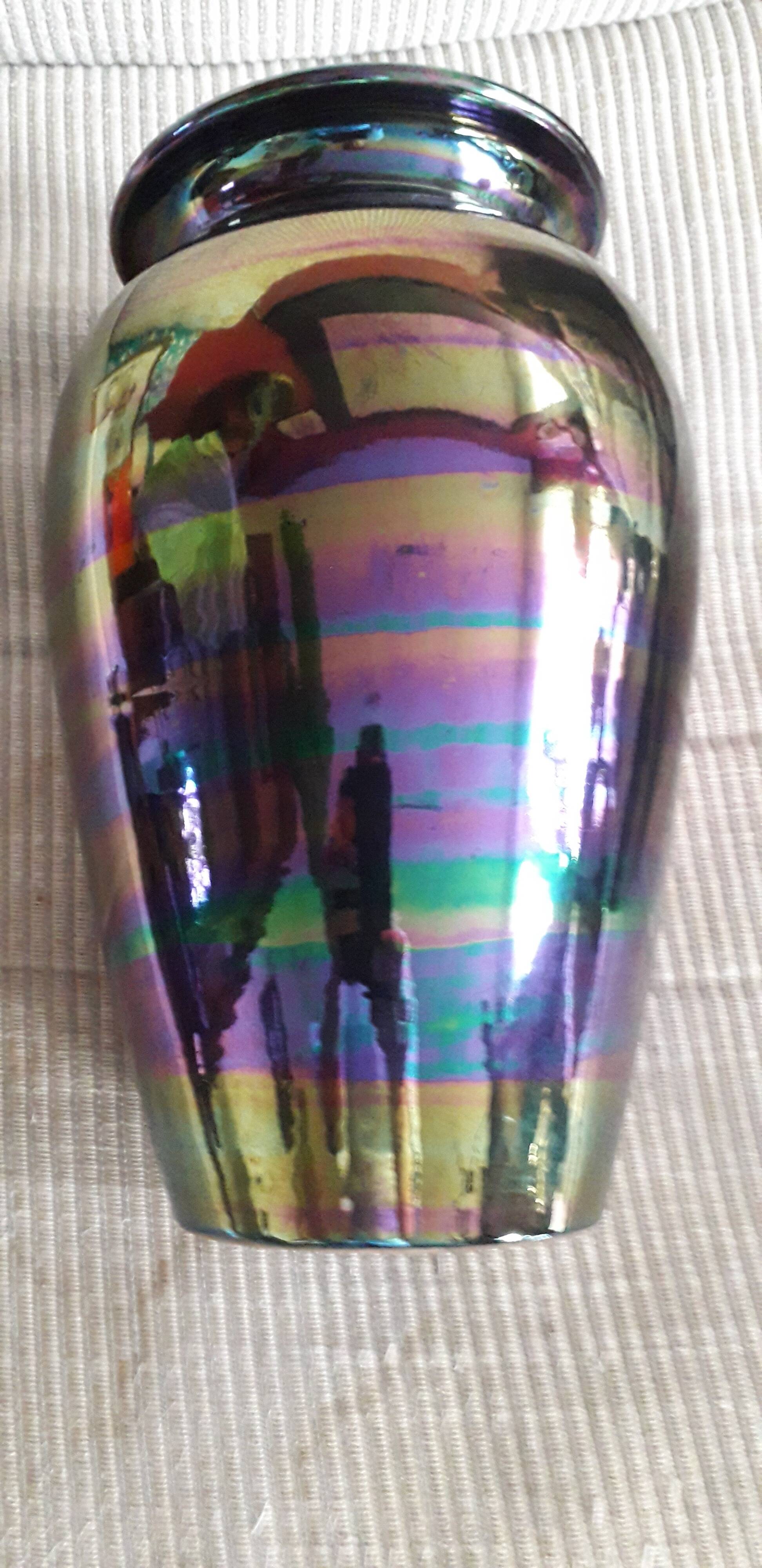 Large vintage ceramic vase, very original.