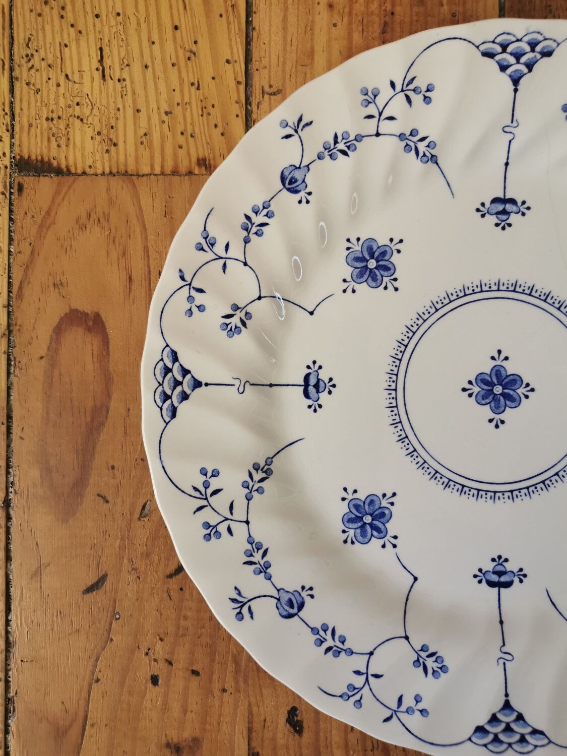 Assiettes plates vintage Myott Finlandia