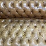Canapé en cuir Chesterfield