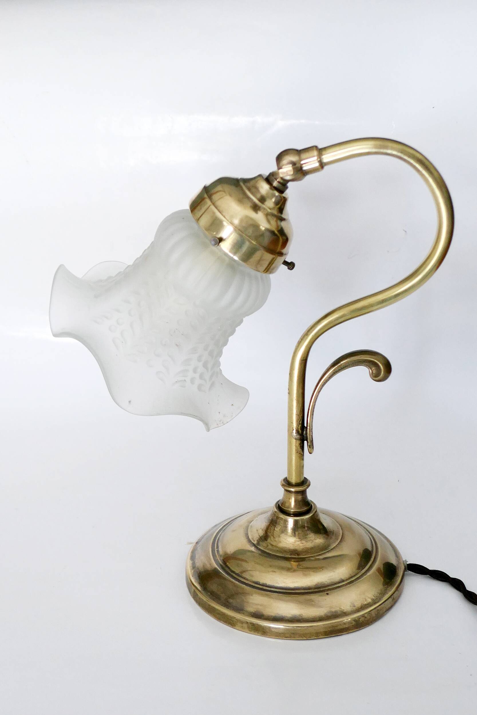 "swan neck" lamp in bronze and brass from 1900