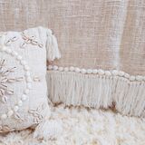 White Aussa plaid with fringe and shells