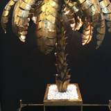 Palm lamp