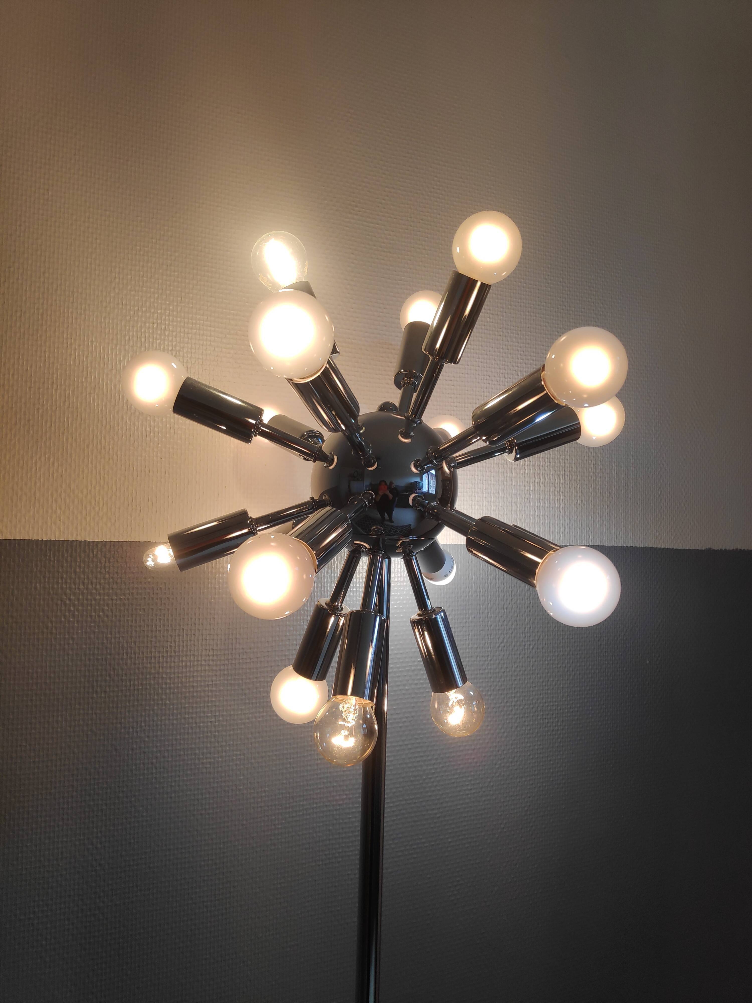 Sputnik lamp 18 chrome metal lights, foot switch