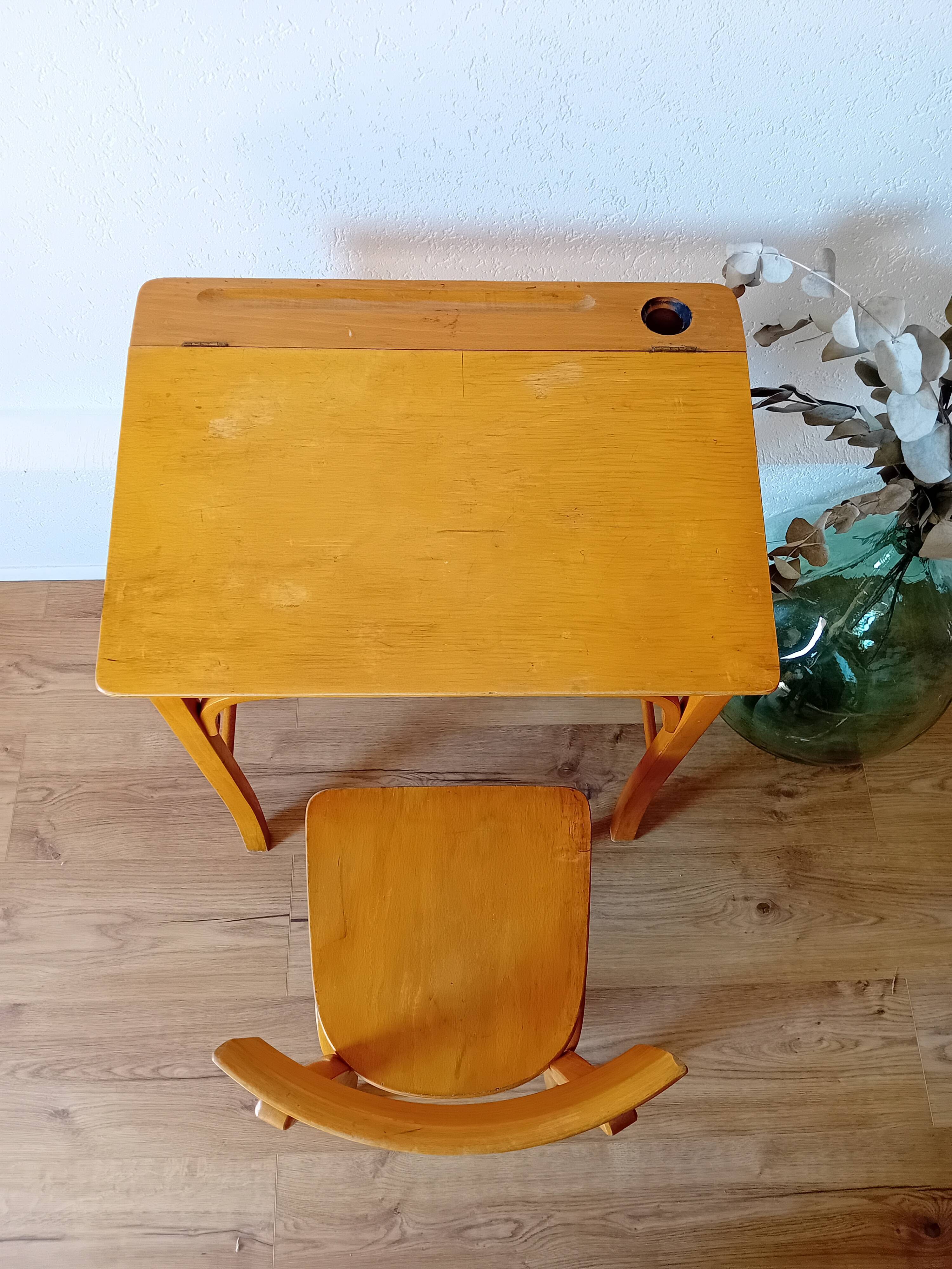 Baumann desk and chair set