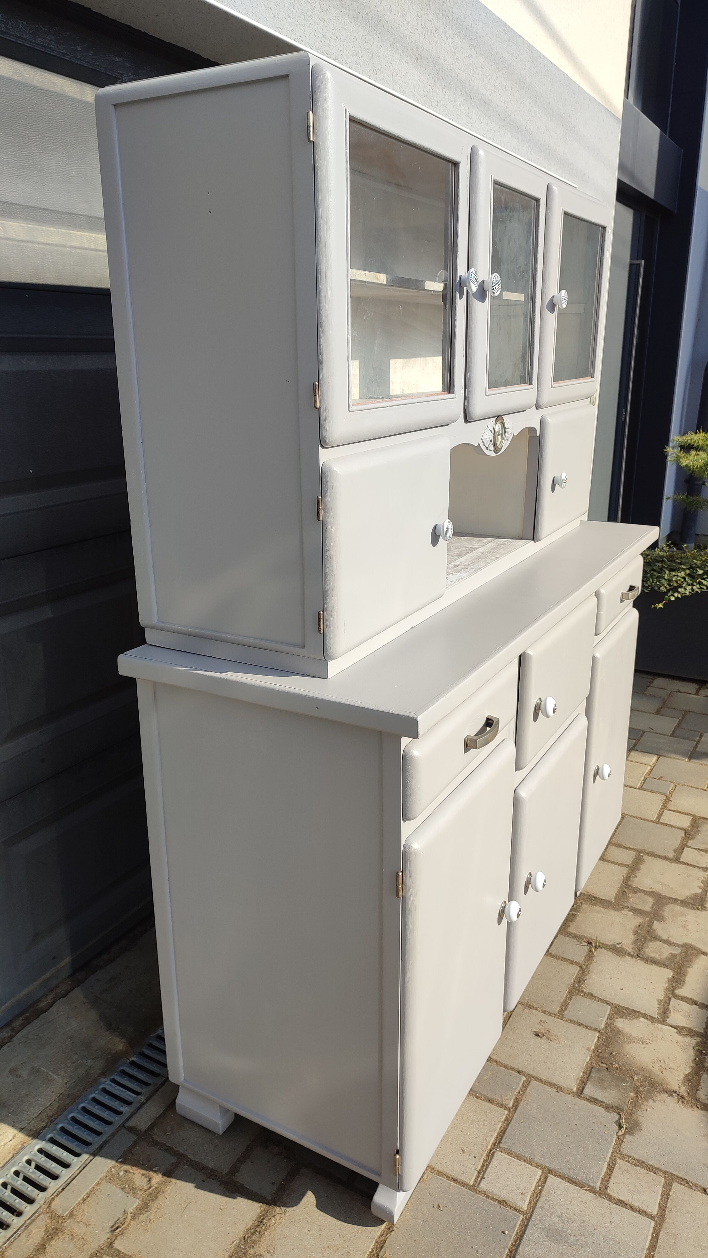 Vintage buffet year 50