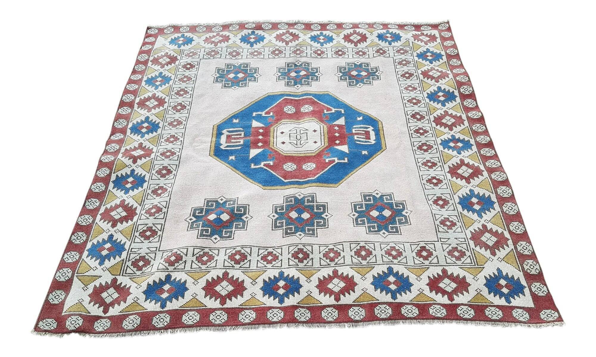 Vintage Turkish Oushak rug 190x205 cm