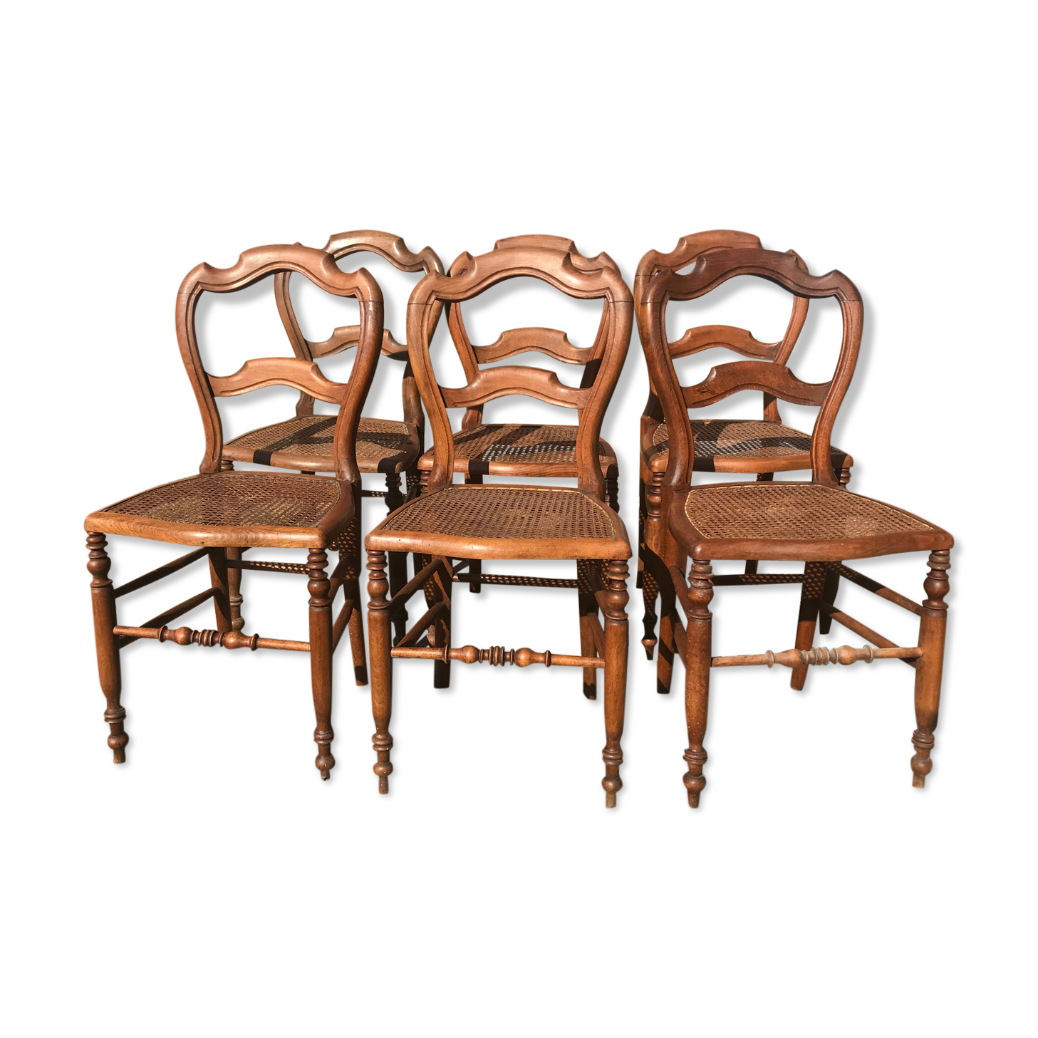 Suite de 6 chaises cannées Louis Philippe