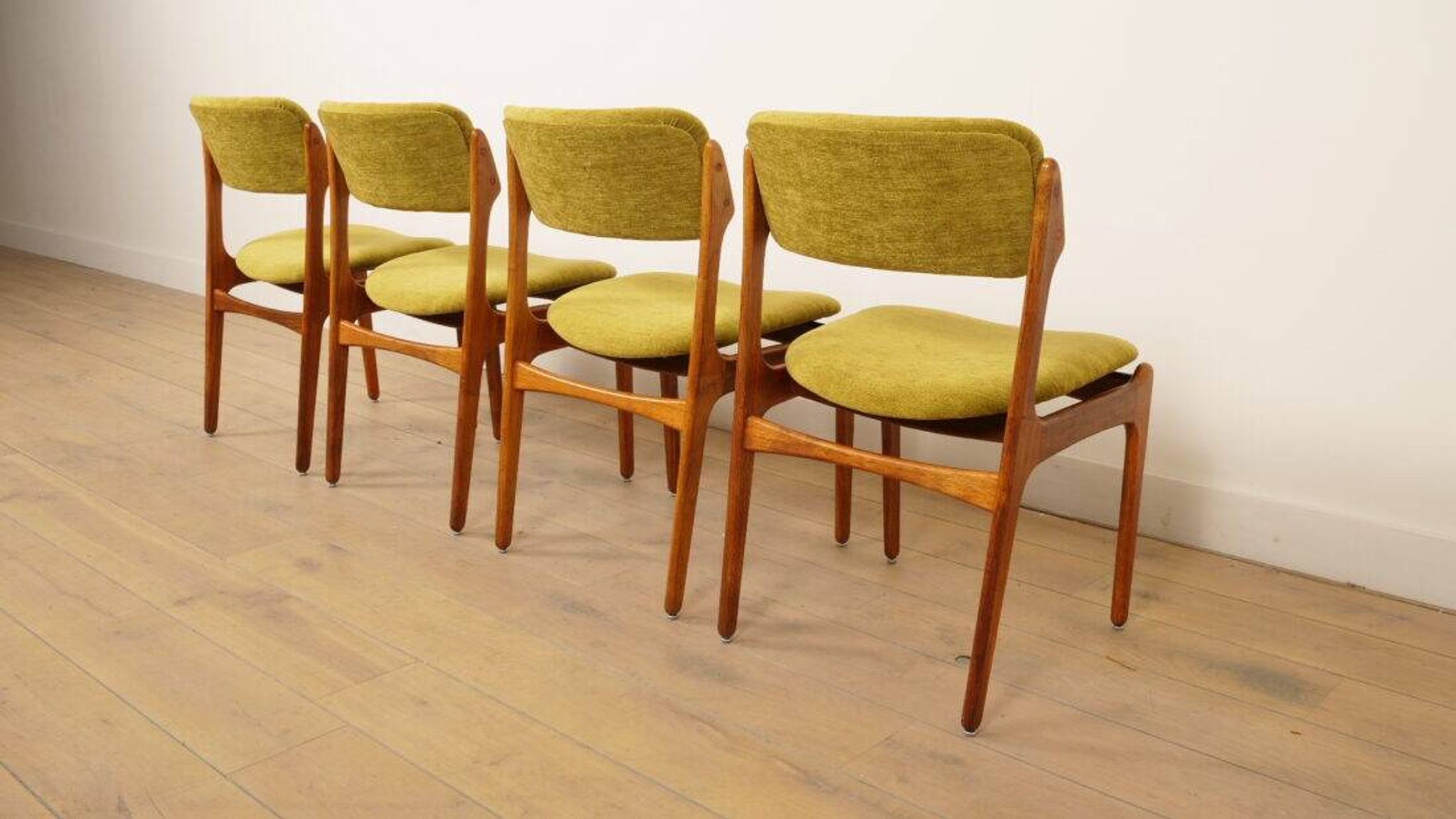 4 x dining chairs | Erik Buch | Model 49 | Rosewood | Reupholstered