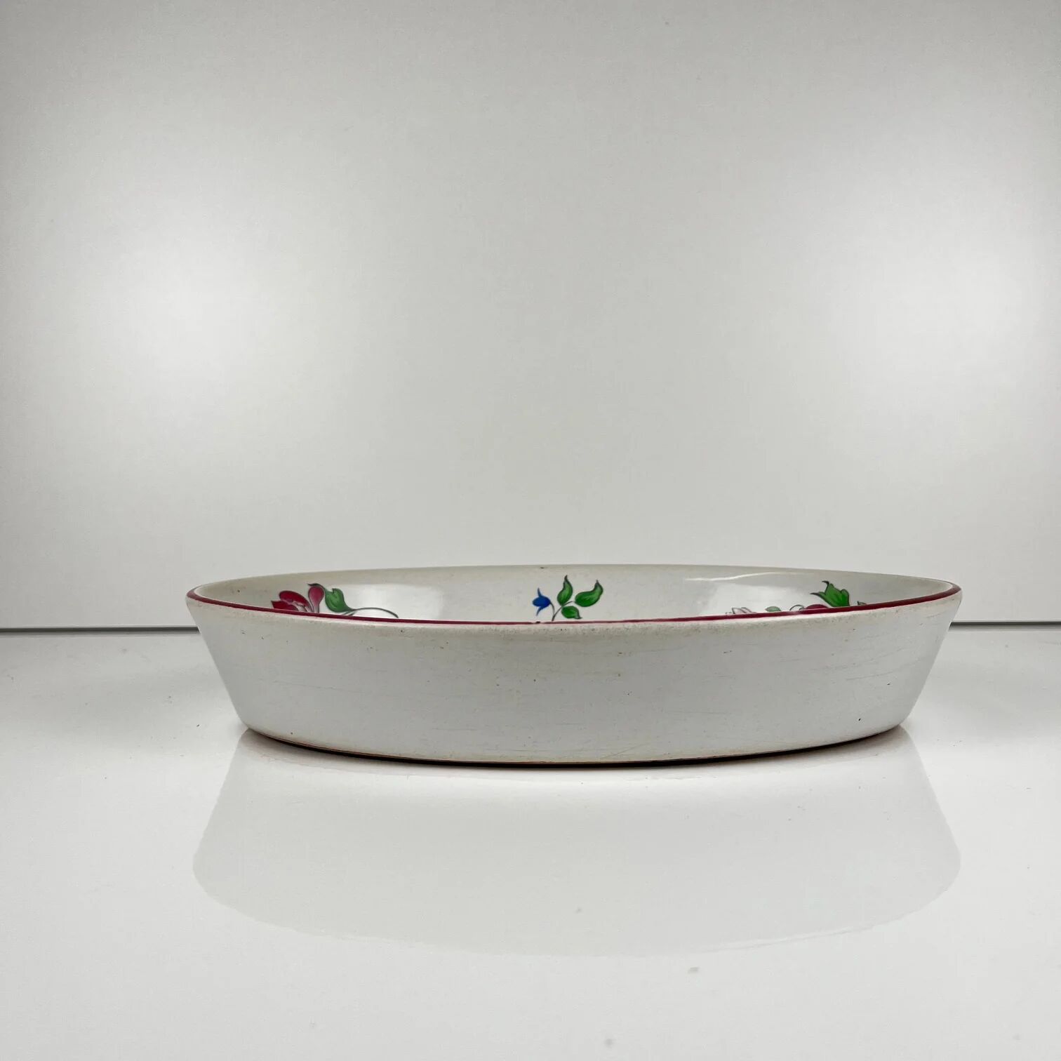Culinary dish (for oven), Réverbère model by KG Lunéville, tulip pattern.
