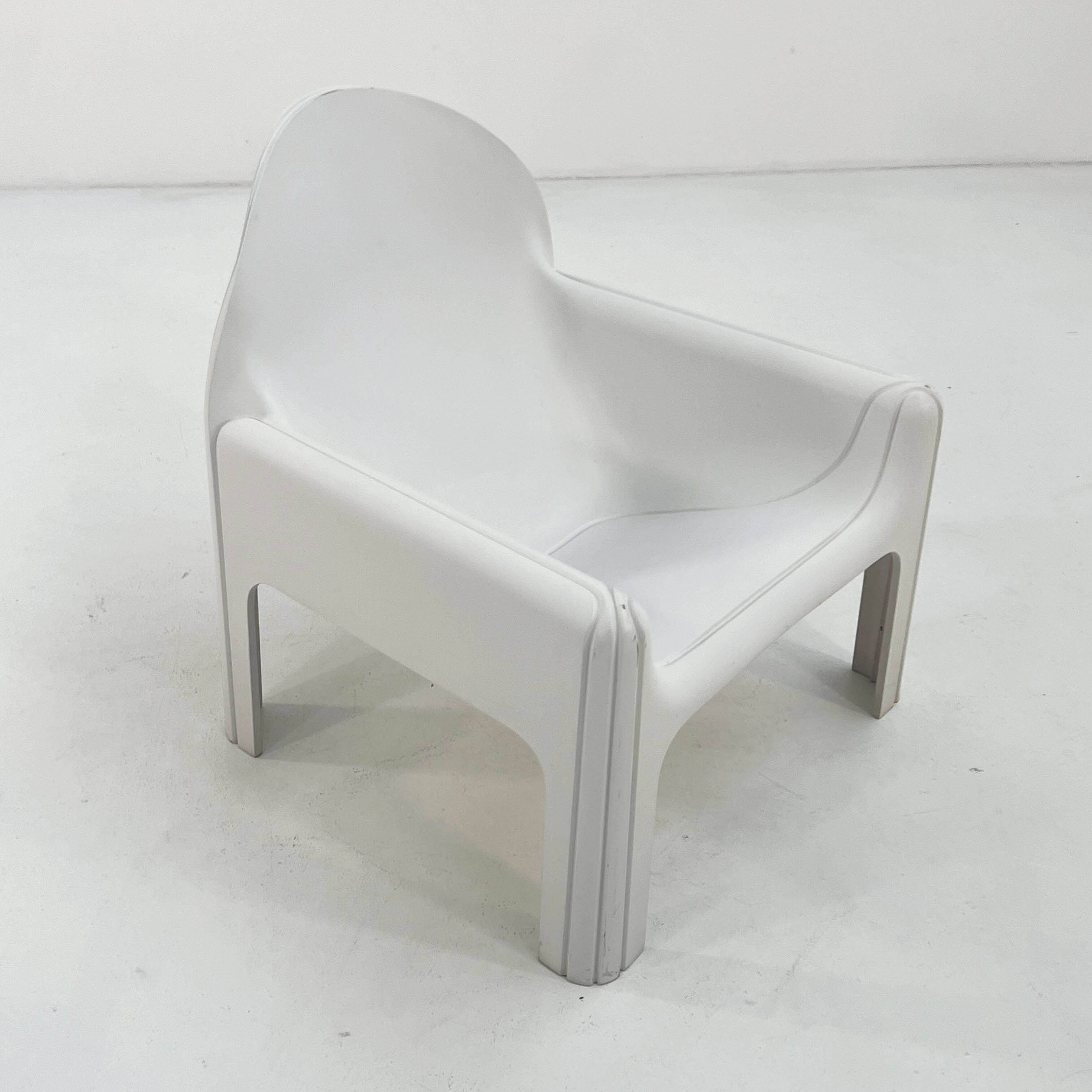 Fauteuil Blanc Modèle 4894 par Gae Aulenti pour Kartell, 1970