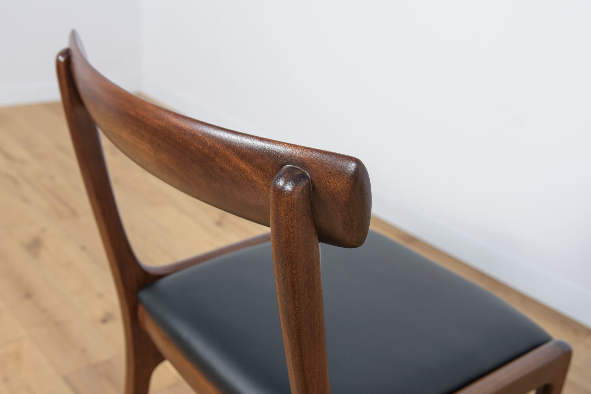 Danish Rungstedlund Chairs by O. Wanscher for Poul Jeppesen Møbelfabrik, 1960s, Set of 6