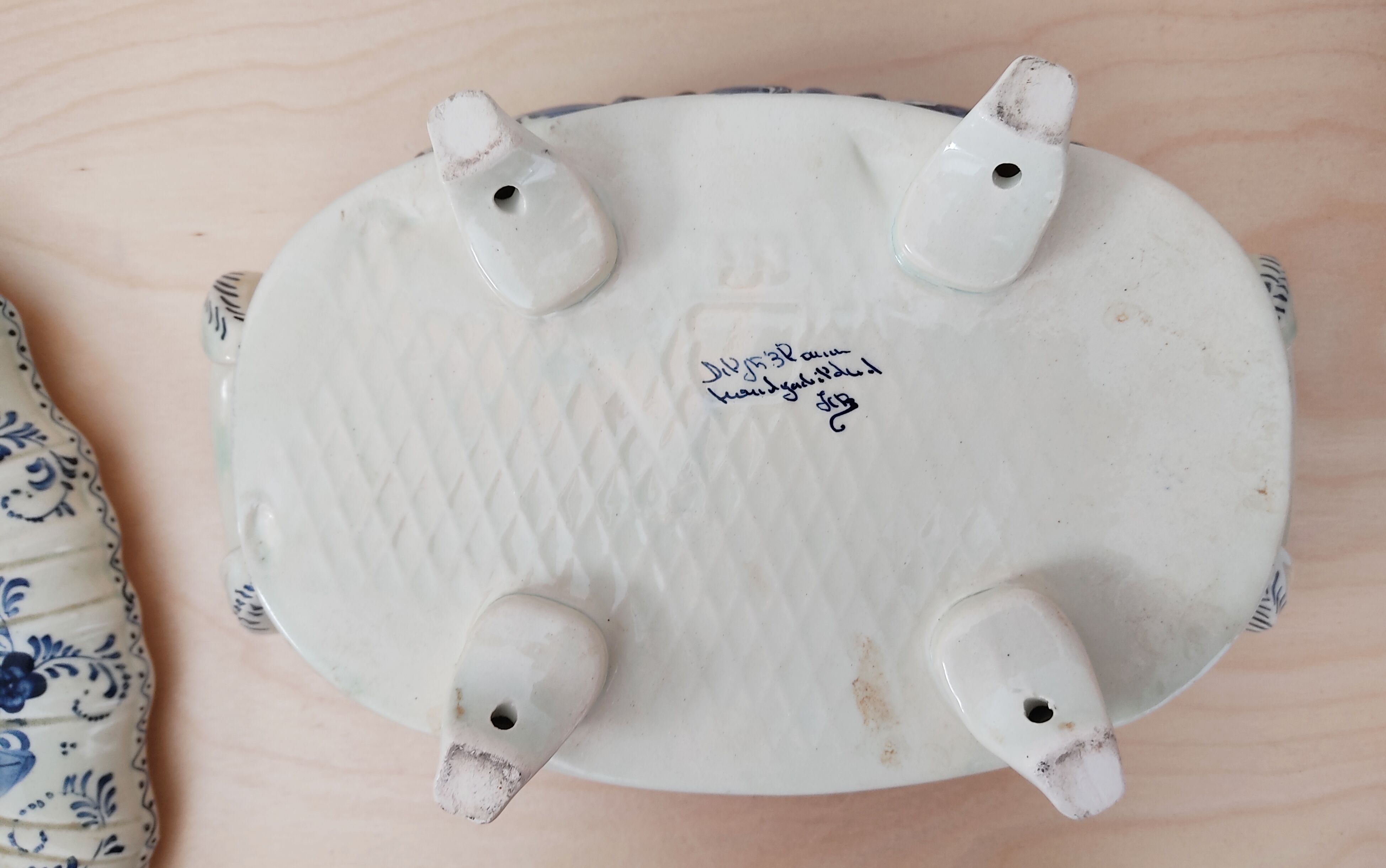 Delft earthenware covered dish