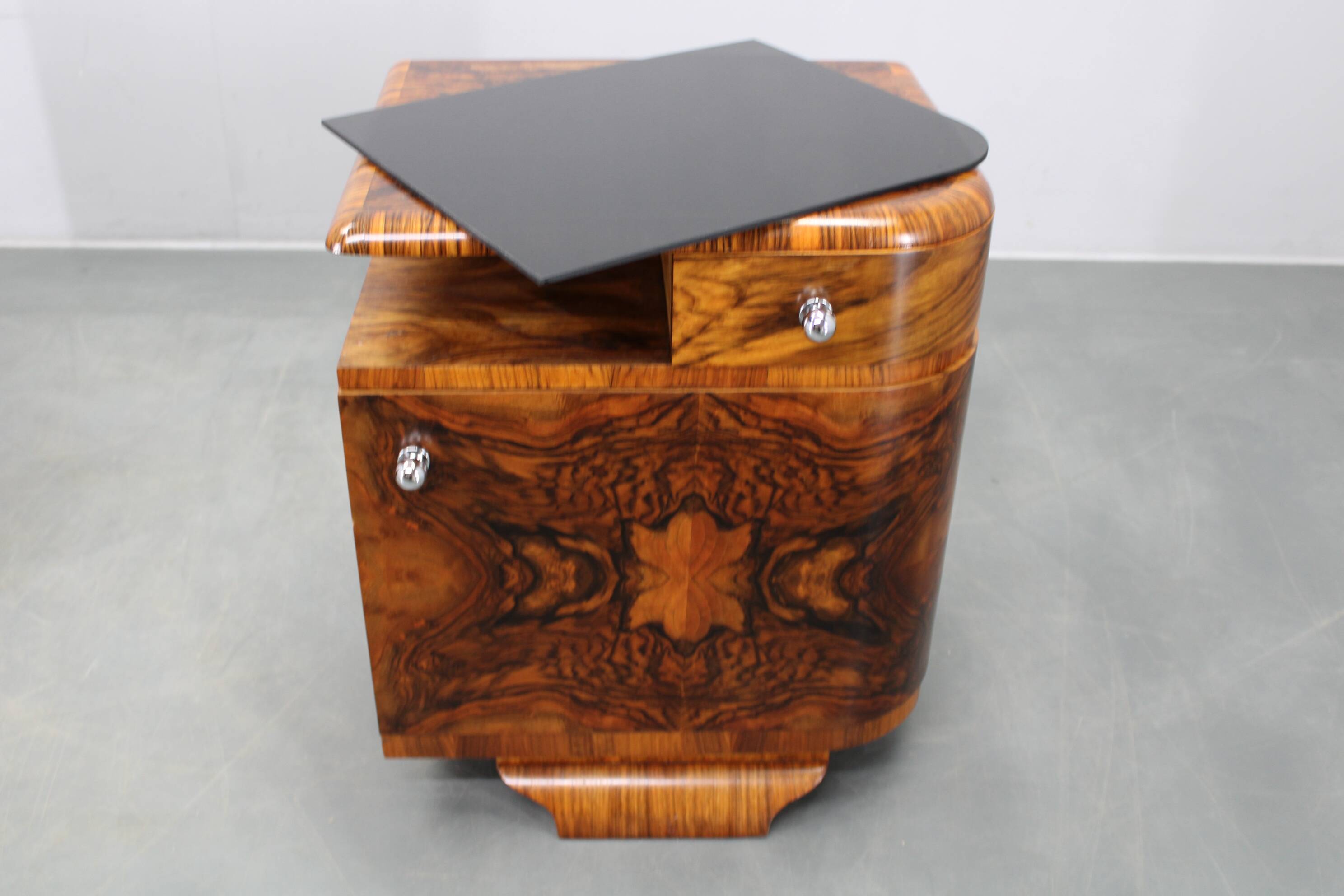Pair of Art Deco walnut bedside tables from the 1930s.