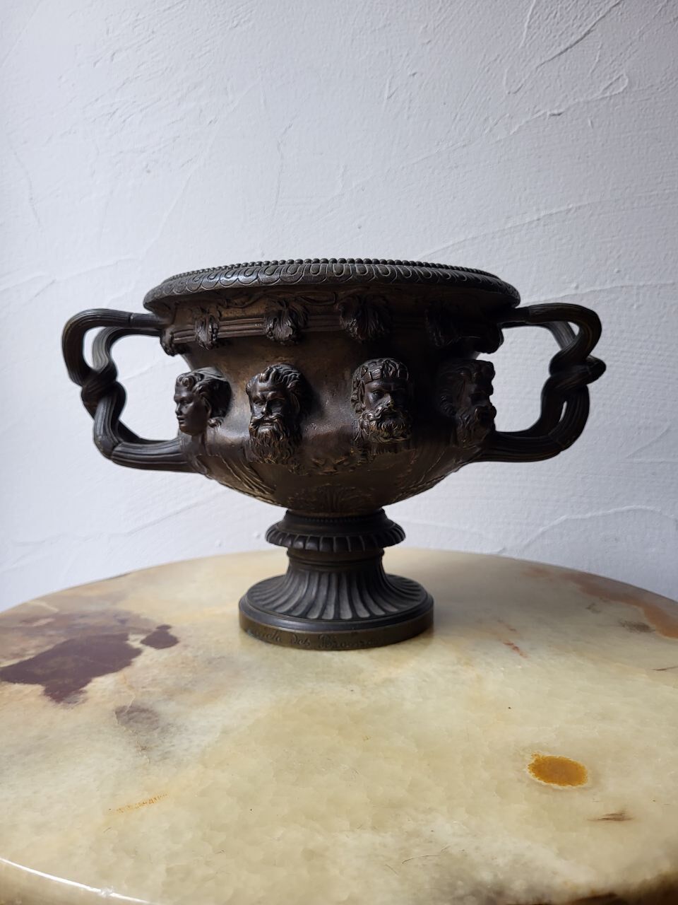 Vase warwick bronze antique