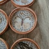 Old bamboo and rattan tray / 6 butterfly coasters / entomology height 4 cm / diameter 28 cm