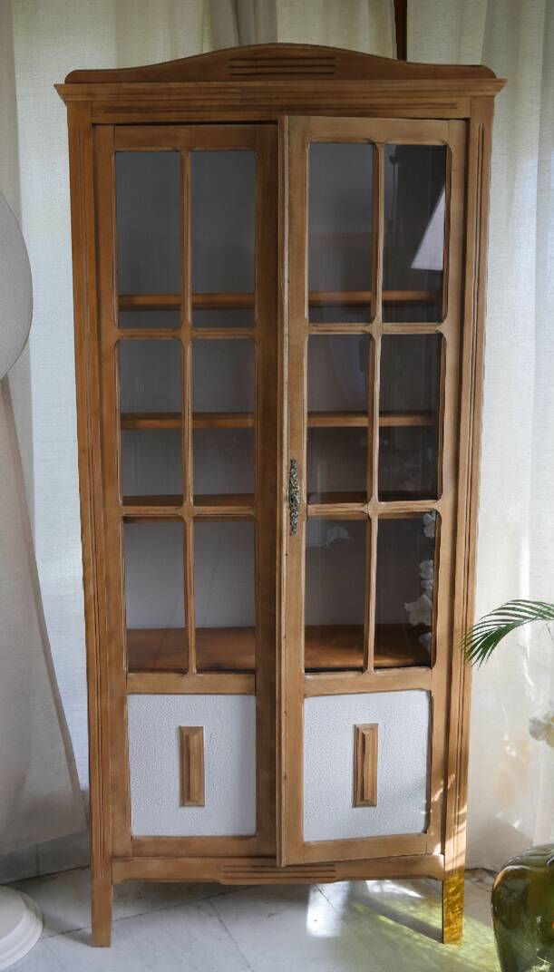 Art Deco display cabinet