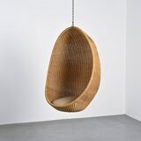 Hanging chair called "Egg" by Nanna Ditzel, design 1959