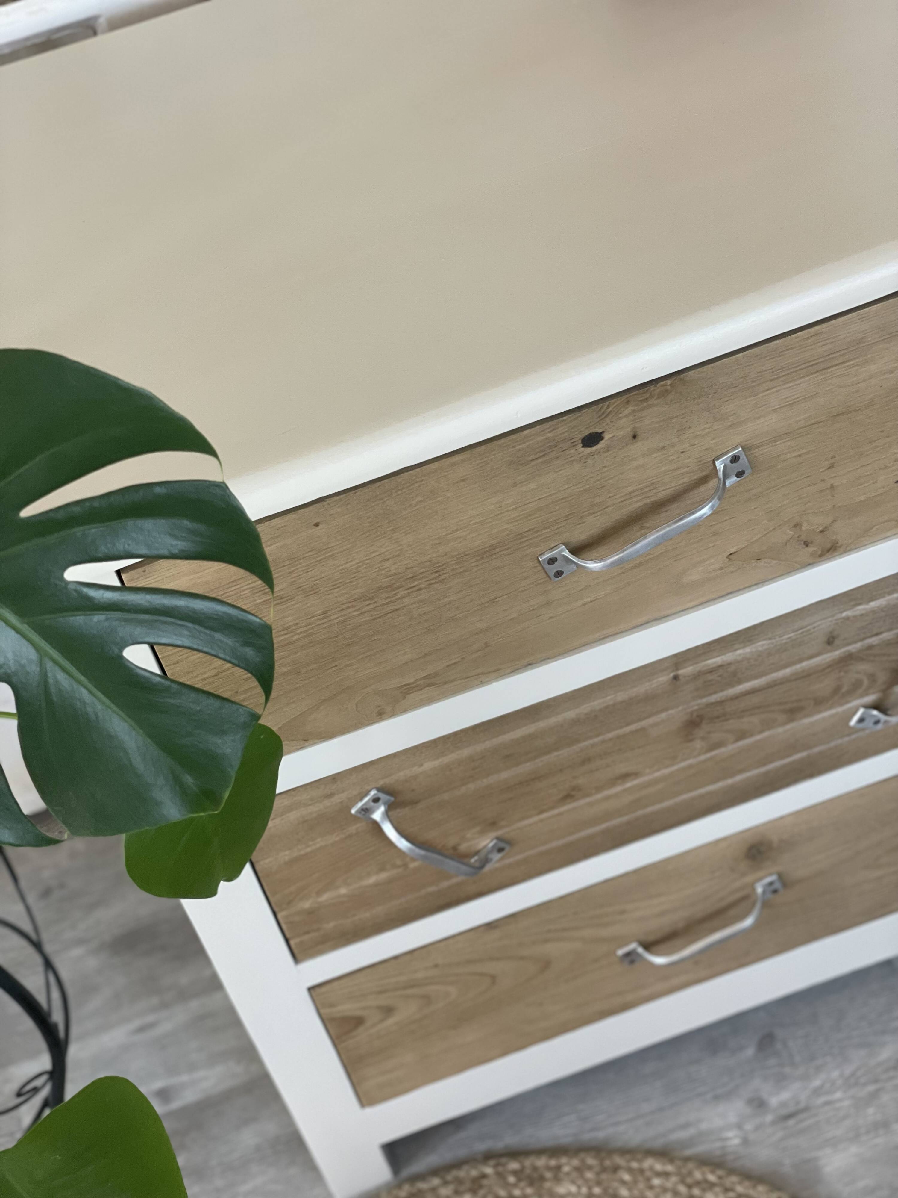 Eugenie chest of drawers