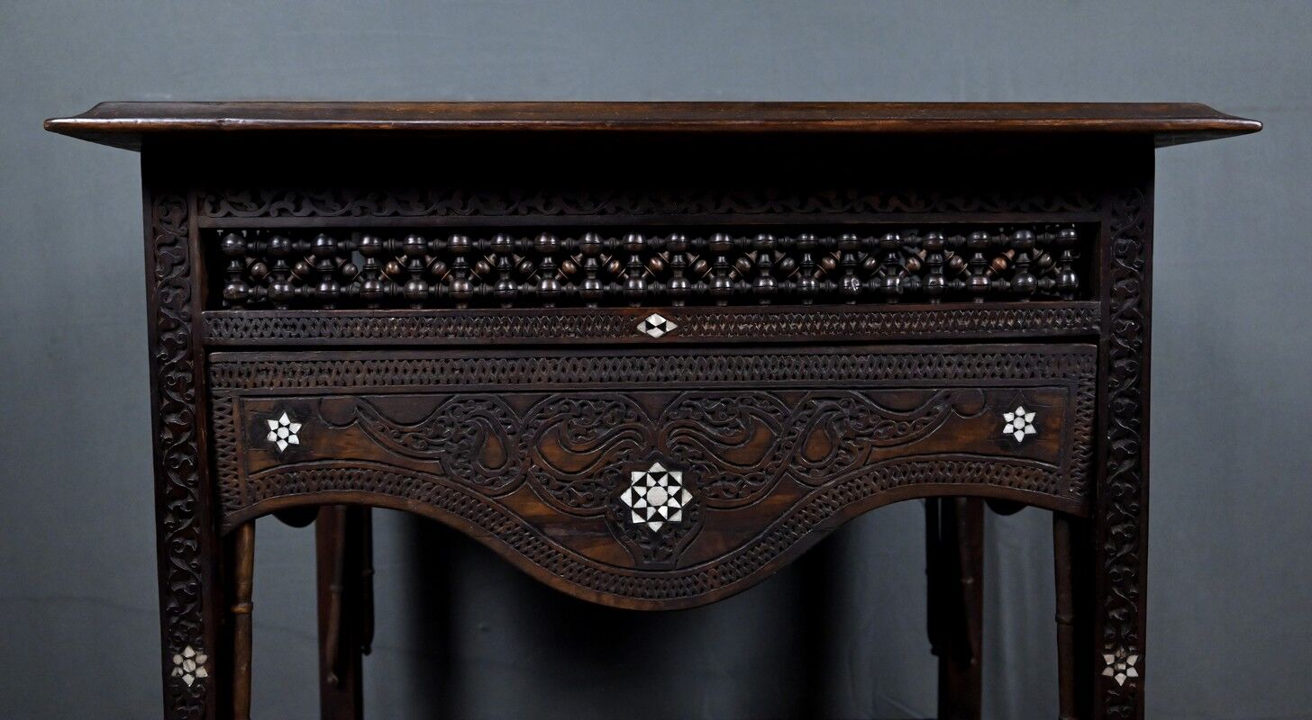 Syrian walnut table – late 19th century