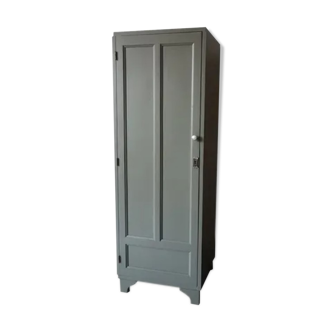 Armoire haute vintage