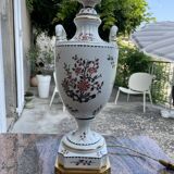 Important Paris porcelain lamp base
