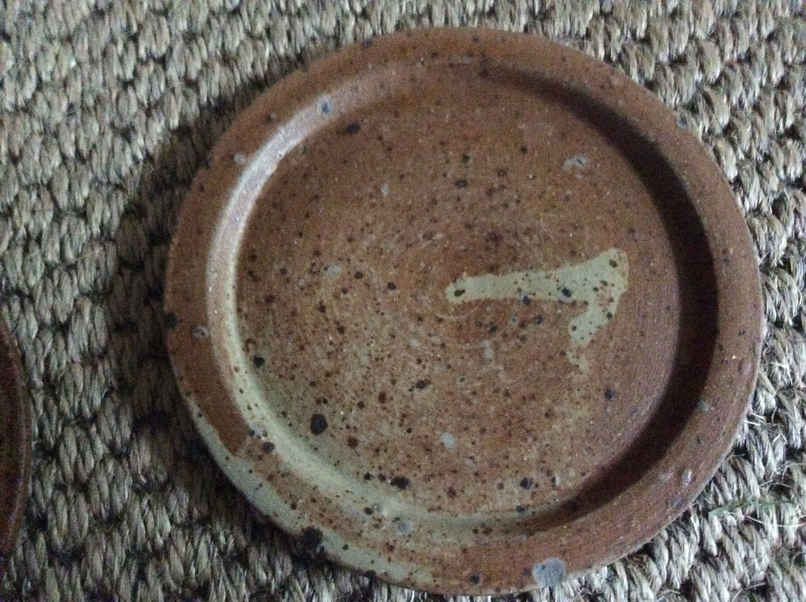 Set of 9 stoneware plates