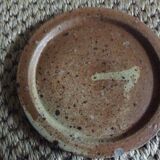 Set of 9 stoneware plates
