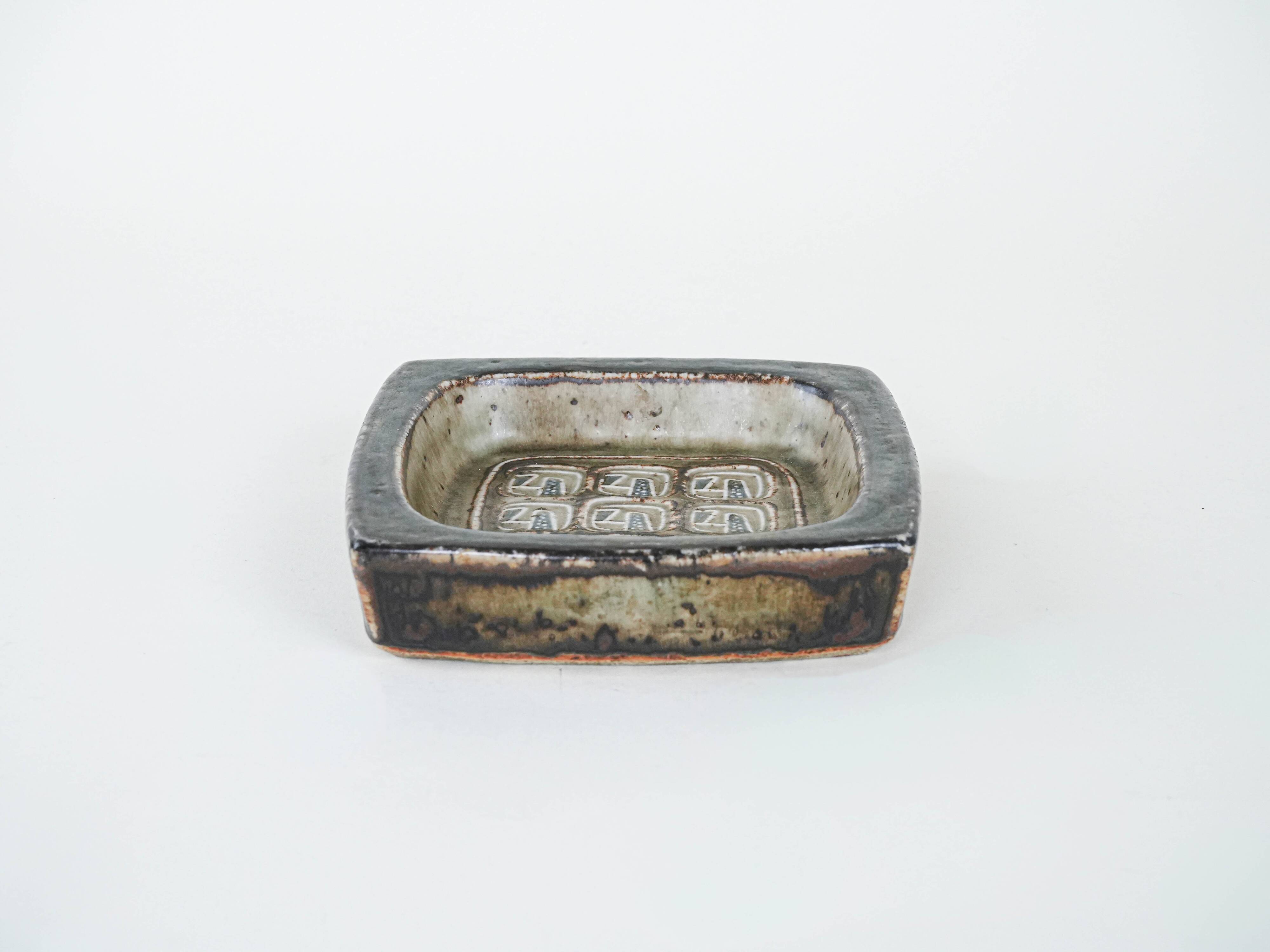Vide poche en céramique BACA, design danois, années 1960, fabriqué par Royal Copenhagen.