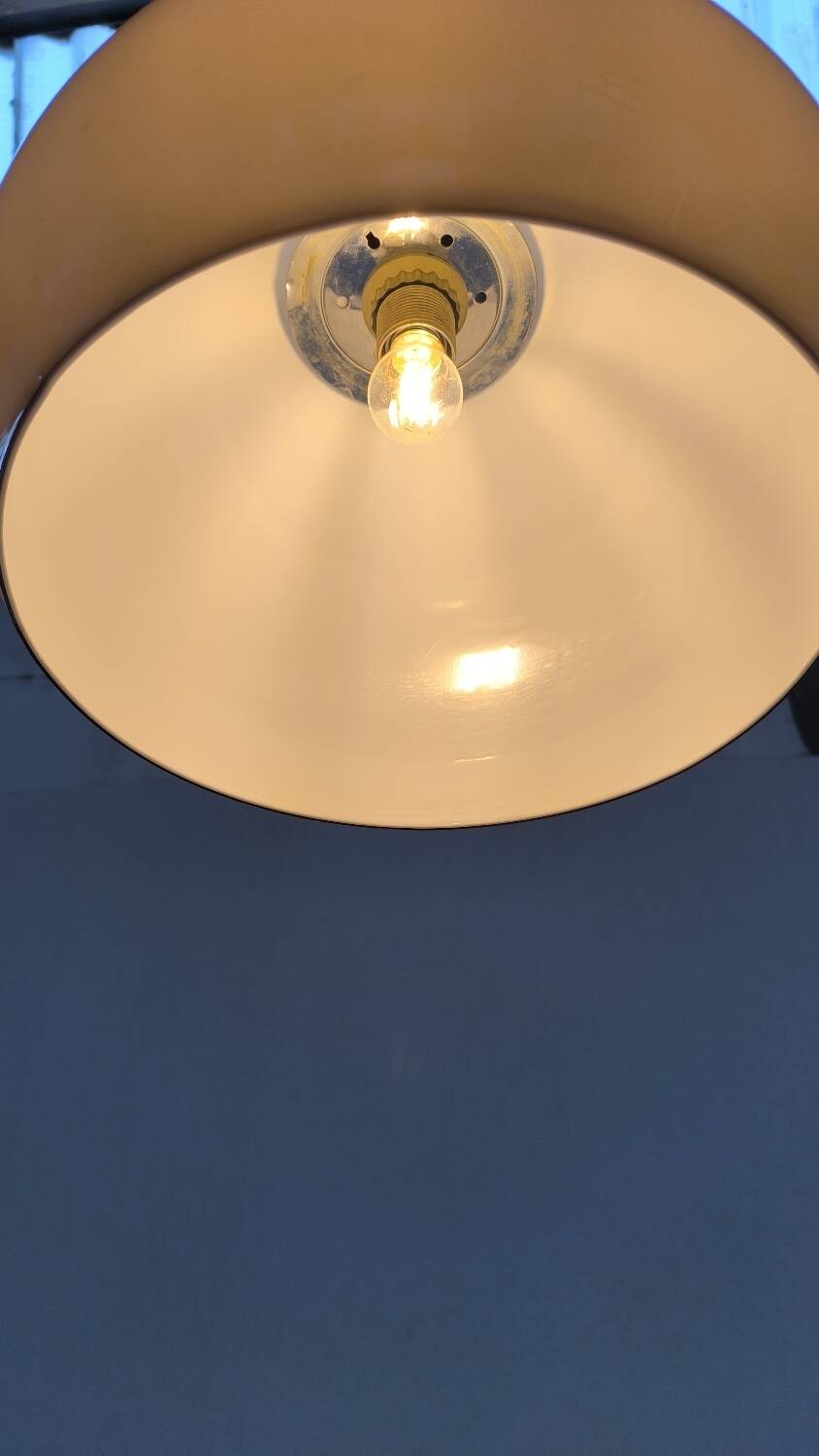 Arc floor lamp by Harvey Guzzini 70s