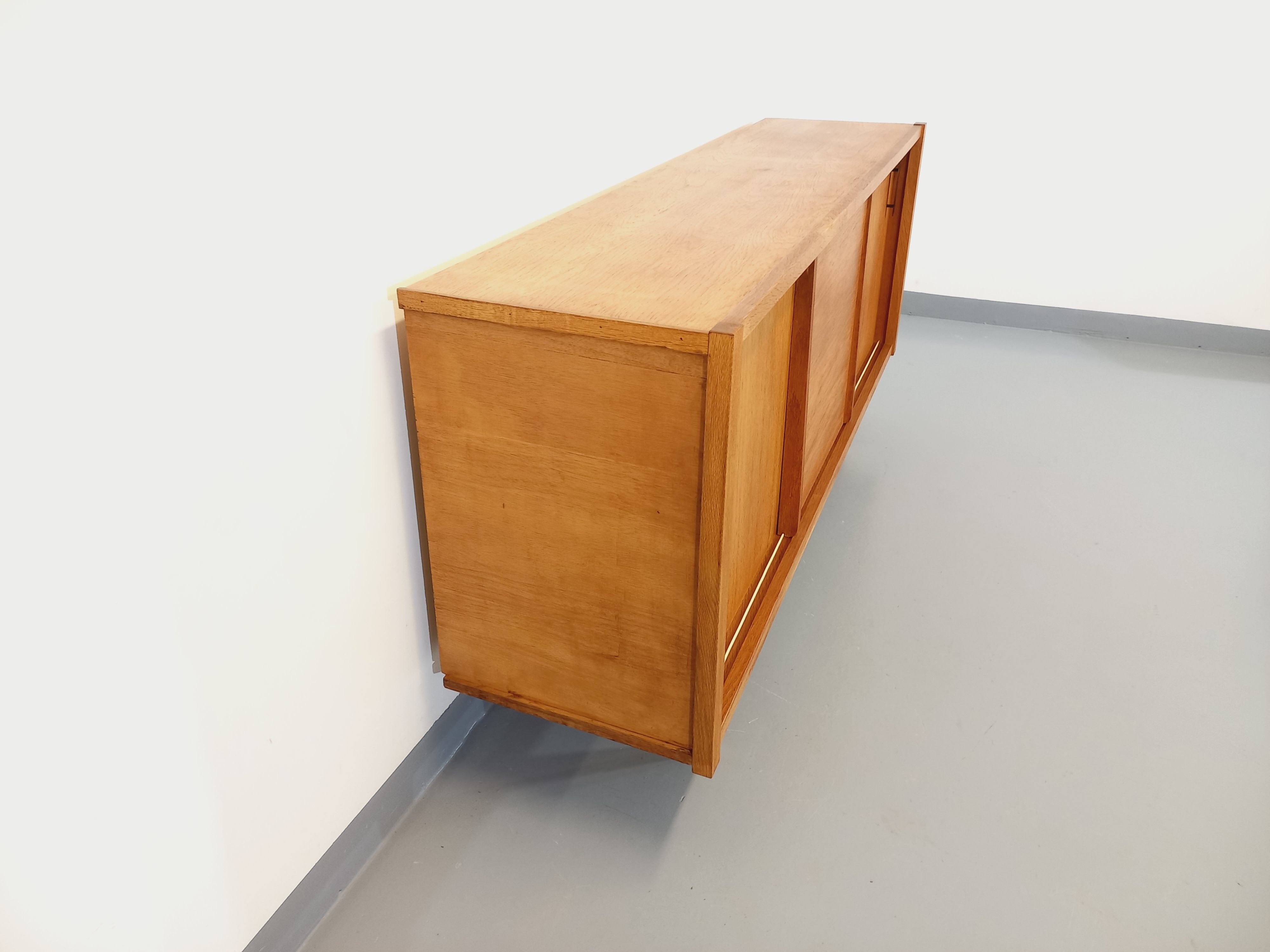 Vintage row in light oak wood from the 60s
