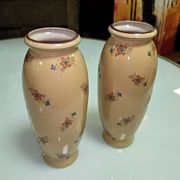 Paire de vases en ceramique d'aprés Jérome Massier