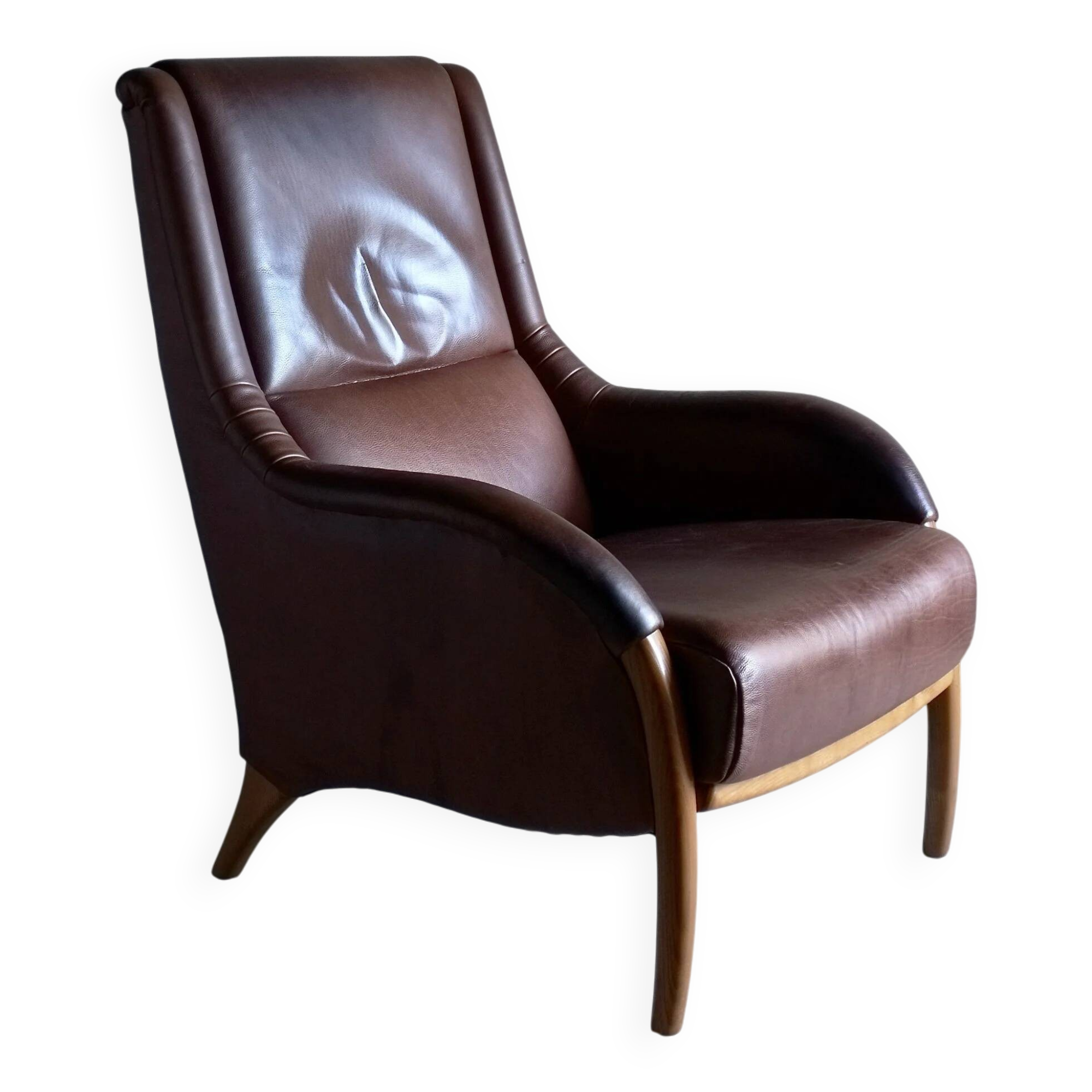 Brown leather lounge chair | Netherlands | 1980s
