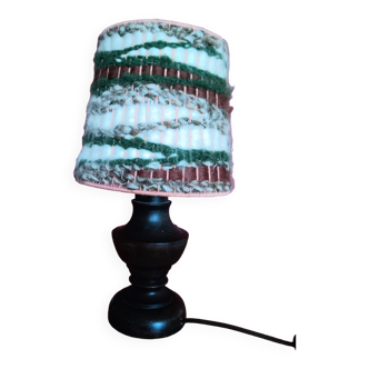 Lampe de chevet avec abat-jour en laine