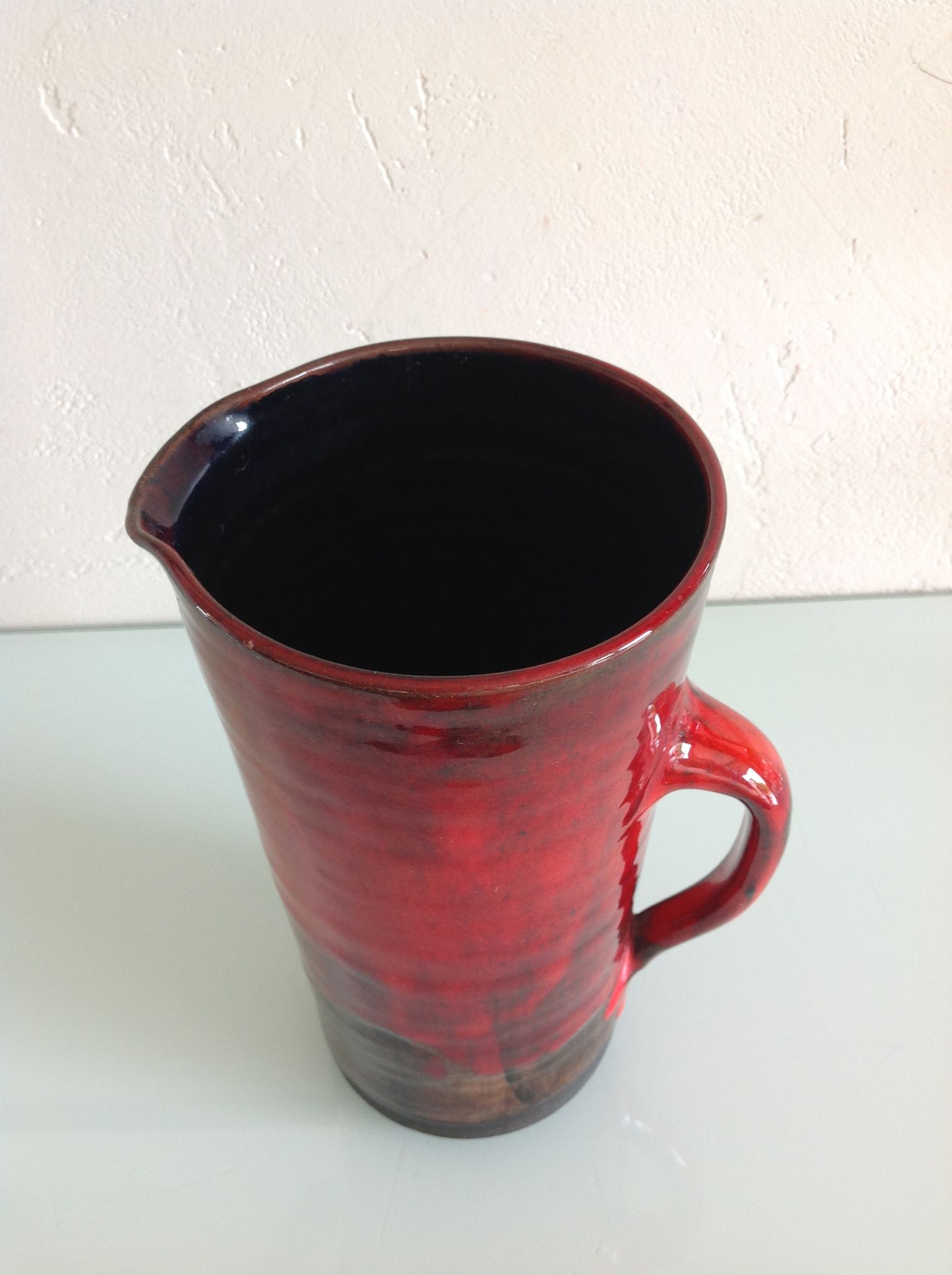 Pitcher in glazed red ceramic / vintag 60s-70s
